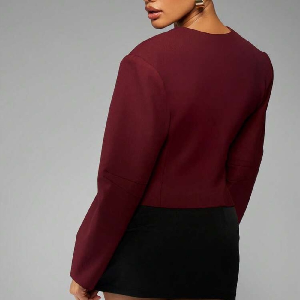 V neck burgundy maroon button front collarless blazer cardigan puff sleeve - Picture 3 of 5